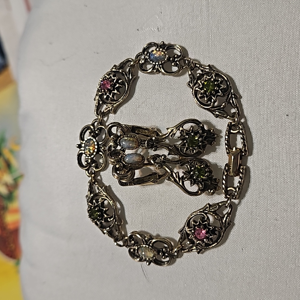 Sarah Cov 70's Bracelet and Earrings Set
